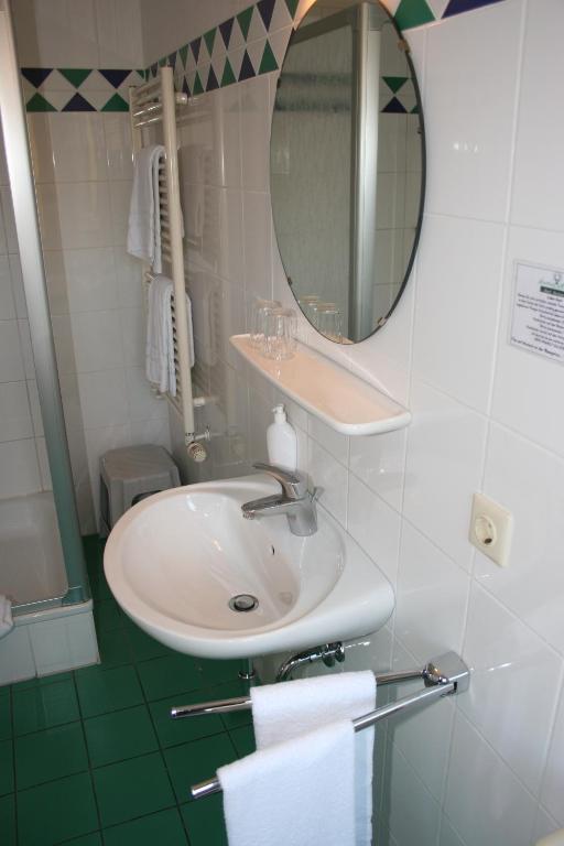 Akzent Hotel Hubertus 멜레 객실 사진